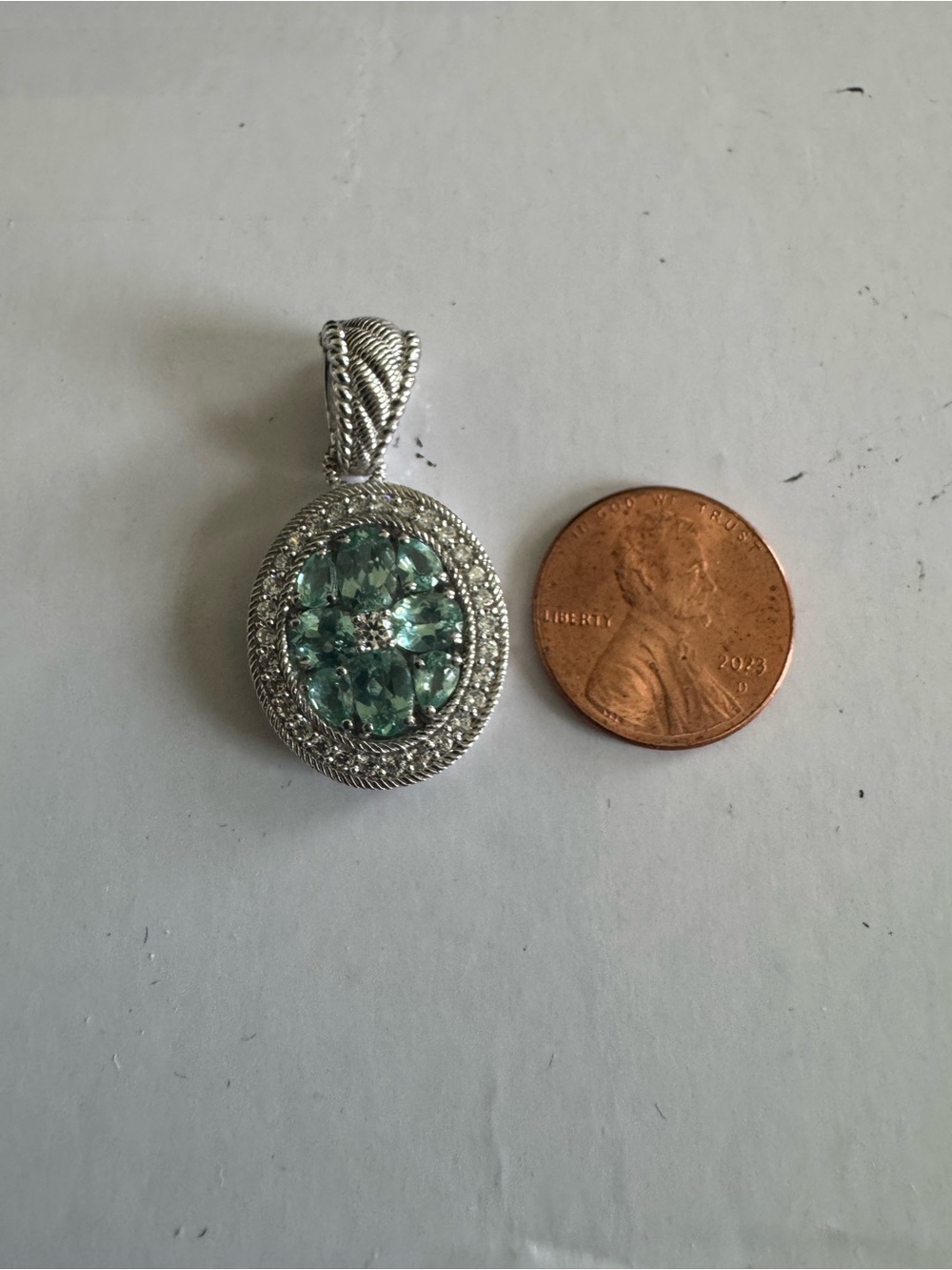 Judith Ripka 925 Silver Oval Aquamarine Cluster Pendant w/Surrounding Diamonique - Picture 8 of 8